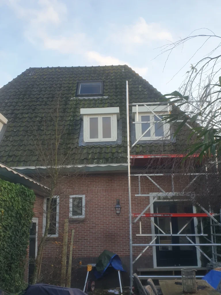 R. van Leeuwen Timmerwerken projecten 3 dakkapellen alphen 2