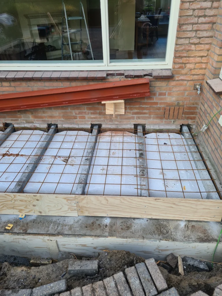 R. van Leeuwen Timmerwerken projecten Aanbouw Emmalaan 2