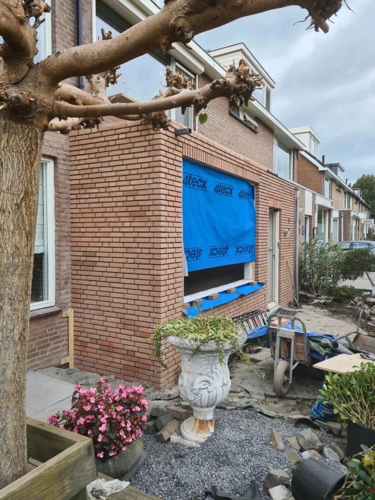 R. van Leeuwen Timmerwerken projecten Aanbouw Emmalaan 4